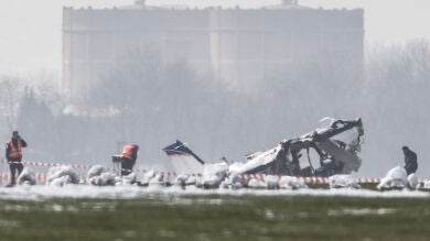 Cinco muertos, entre ellos tres niños, en el accidente de una avioneta en el aeropuerto de Charleroi
