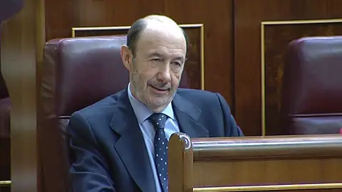 Rubalcaba pide a Rajoy que dimita Rubalcaba pide a Rajoy que dimita