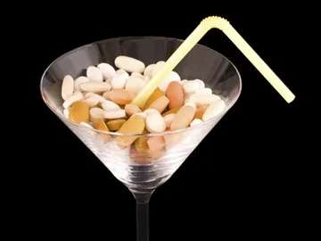 Un nuevo fármaco elimina todo el alcohol en sangre Un nuevo fármaco elimina todo el alcohol en sangre