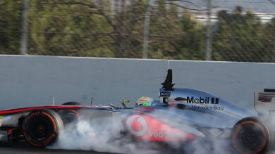 McLaren defiende el pilotaje agresivo de Sergio Pérez