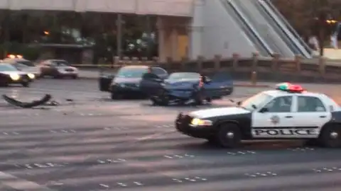 Tres muertos y al menos tres heridos en un tiroteo en Las Vegas Tres muertos y al menos tres heridos en un tiroteo en Las Vegas