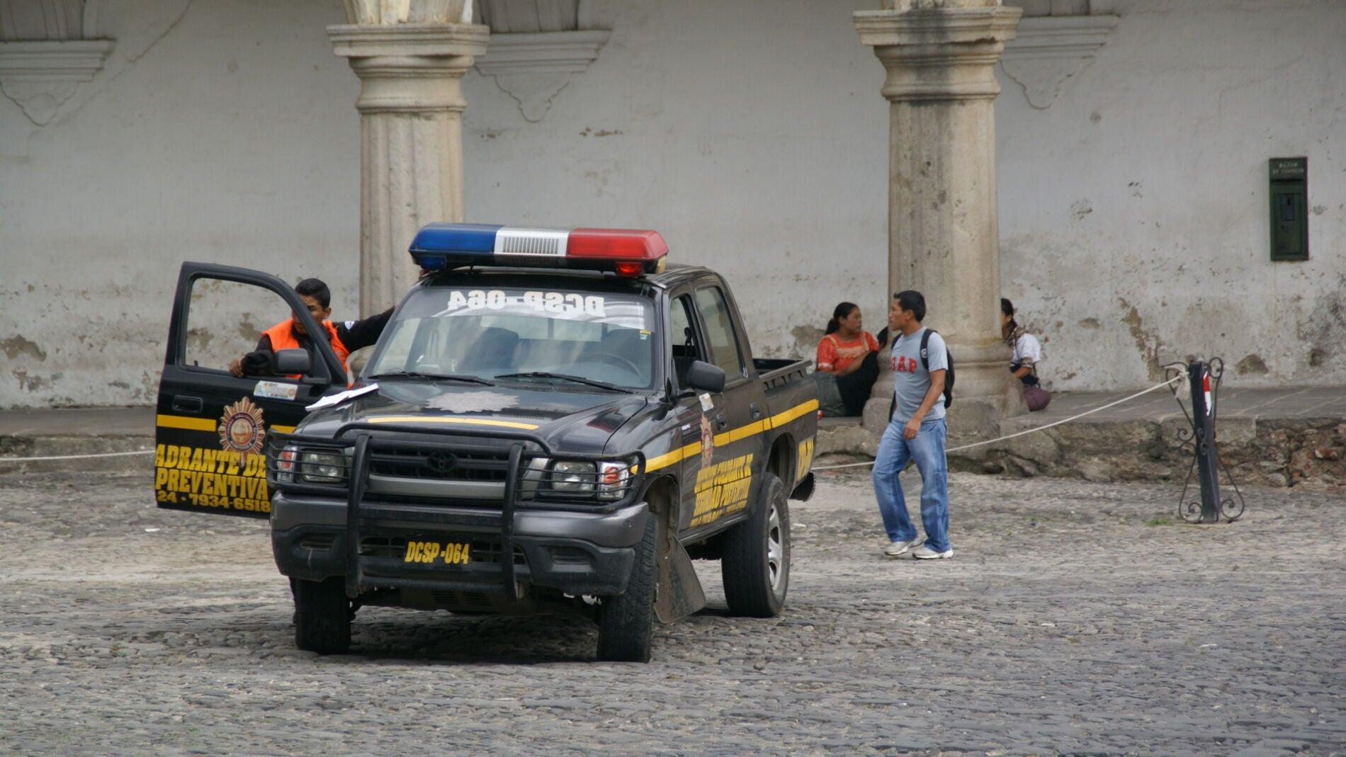 Coche de polic&iacute;a en Inglaterra