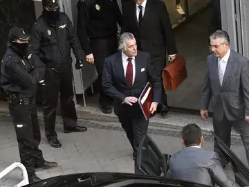 Luis Bárcenas abandona la Audiencia Nacional Luis Bárcenas abandona la Audiencia Nacional