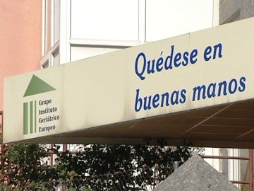 Fachada de la residencia de ancianos que ser&aacute; desahuciada