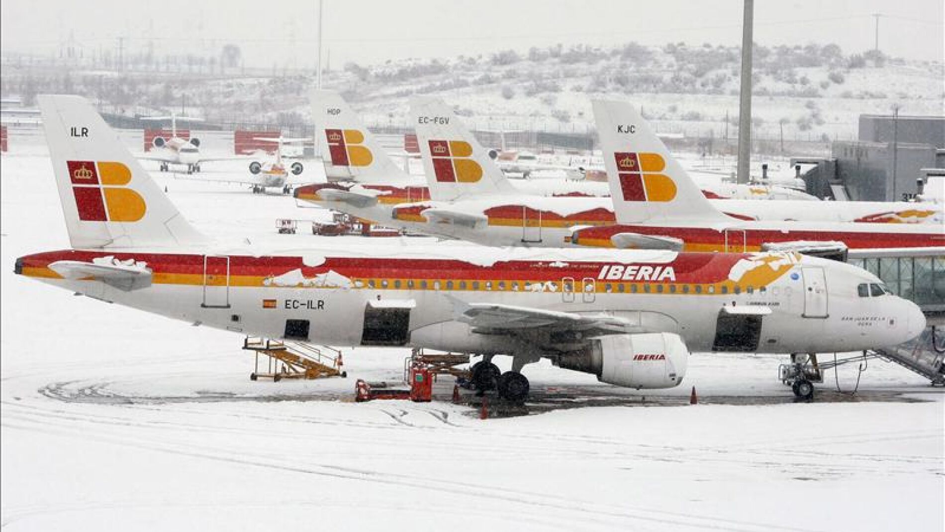 Barajas, cubierto de nieve