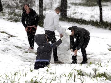 Jugando con la nieve