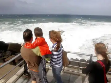 Alerta roja en Canarias por el temporal Alerta roja en Canarias por el temporal