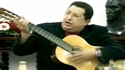 Hugo Ch&aacute;vez, un presidente con alma de artista