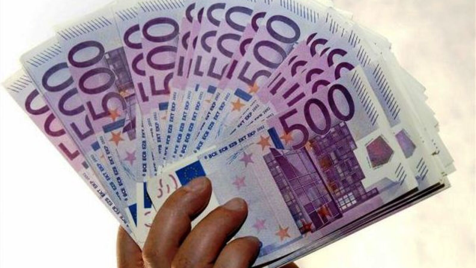 El Ecofin pide que se estudie la retirada de los billetes de 500 euros