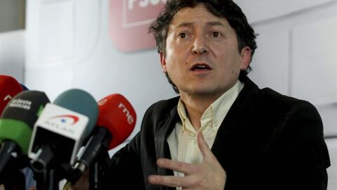 Folgueral anuncia que deja el PSOE