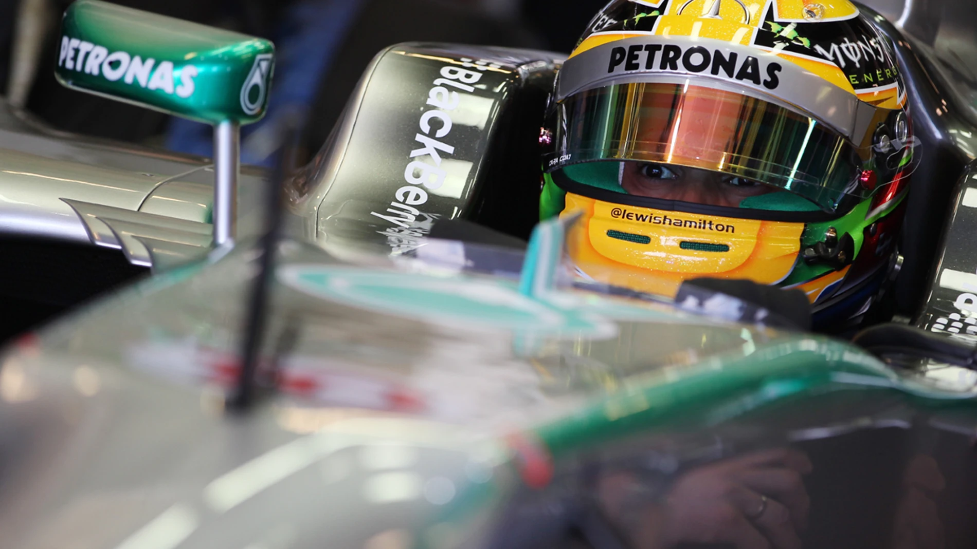 Hamilton, en su nuevo Mercedes