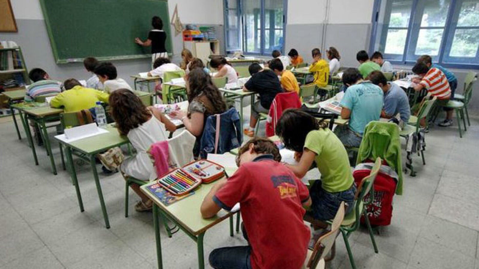 Los profesores interinos tendrán que aprobar los exámenes de conocimiento general