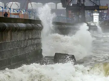Alerta por marea gruesa Alerta por marea gruesa