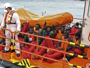 Inmigrantes rescatados en Tarifa