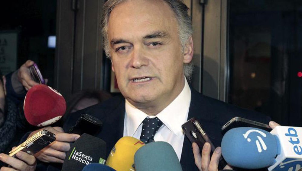 El vicesecretario general del PP, Esteban González Pons a la salida del juzgado