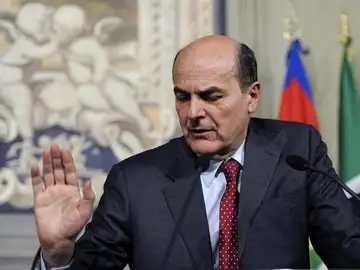 Bersani propone hacerse cargo de la formación de Gobierno Bersani propone hacerse cargo de la formación de Gobierno