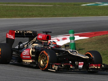 Raikkonen gira por Sepang