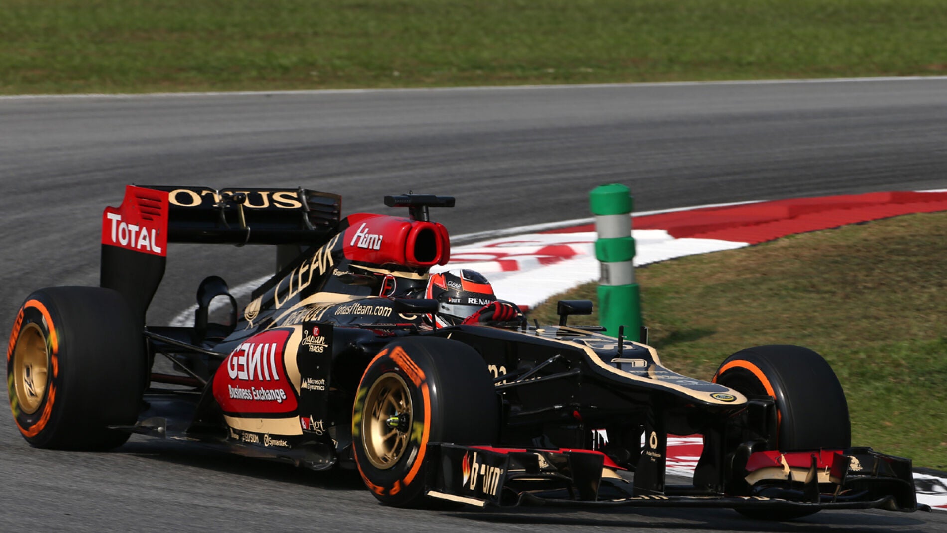 Raikkonen gira por Sepang