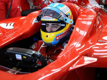 Fernando Alonso a bordo del Ferrari 