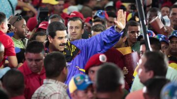 Maduro comienza la campaña electoral