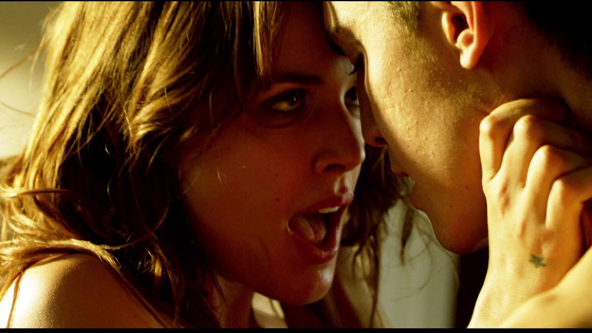 Trailer 'Combusti&oacute;n'