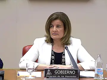 Fátima Báñez en la Comisión de Empleo Fátima Báñez en la Comisión de Empleo