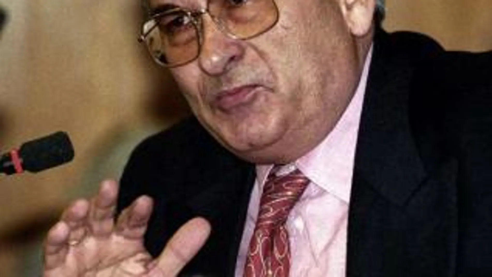 Ruz imputa al extesorero del PP Ángel Sanchís por blanqueo de capitales Ruz imputa al extesorero del PP Ángel Sanchís por blanqueo de capitales