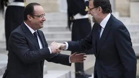François Hollande recibe a Mariano Rajoy en El Elíseo François Hollande recibe a Mariano Rajoy en El Elíseo