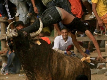 Corraleja en Colombia