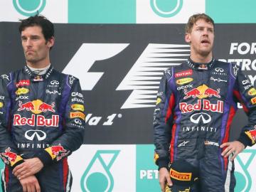 Sebastian Vettel y Mark Webber evitaron cruzarse las miradas en el podio de Malasia