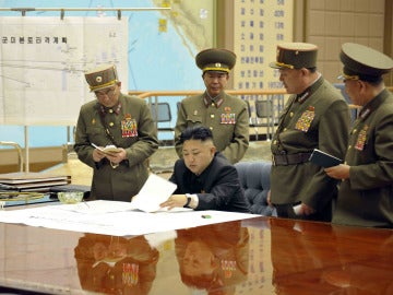 Kim Jong-un durante una reunión