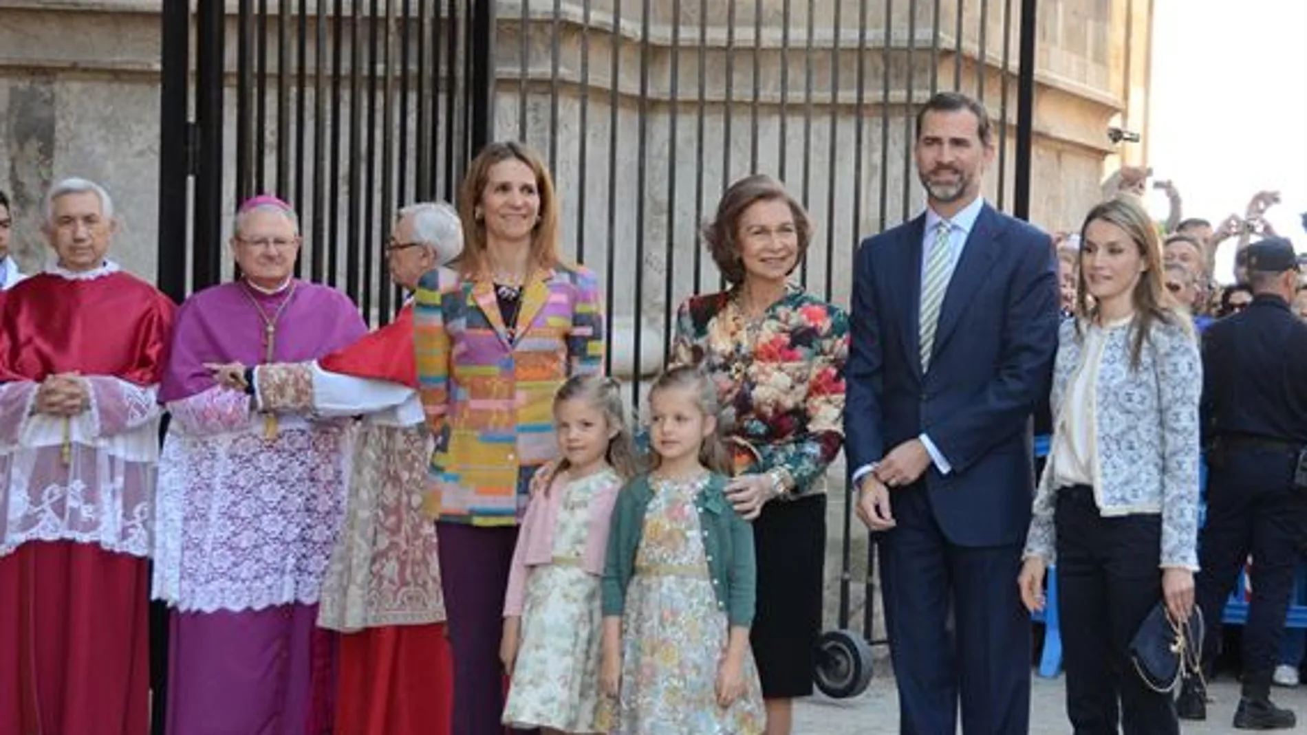 La Familia Real en la misa de Pascua La Familia Real en la misa de Pascua