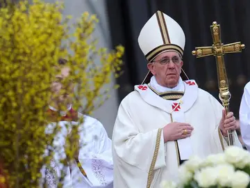El Papa Francisco oficia la misa de Resurreción El Papa Francisco oficia la misa de Resurreción