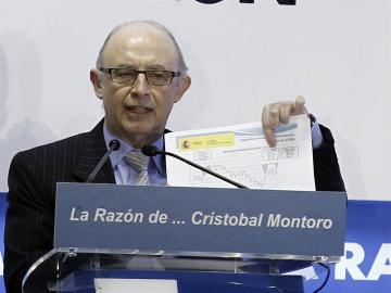 El ministro de Hacienda y Administraciones Públicas, Cristóbal Montoro, durante su intervención en el foro