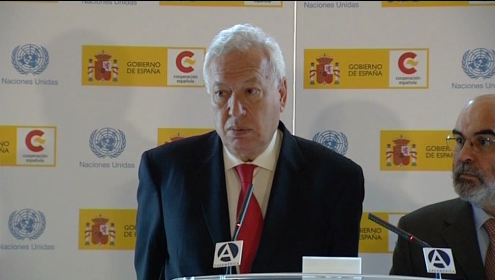 Margallo admite la "enorme preocupación" del Gobierno por la imputación de la Infanta