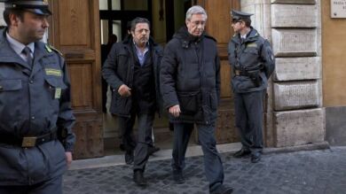 Detenido un sacerdote en Roma por el robo de más de 4 millones de euros