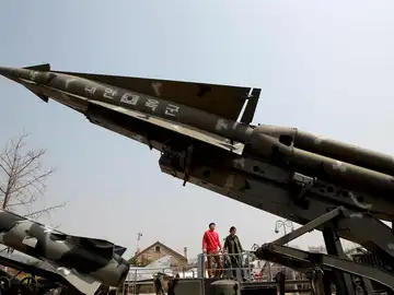 Seúl ve indicios de que Corea del Norte ha trasladado un misil Seúl ve indicios de que Corea del Norte ha trasladado un misil