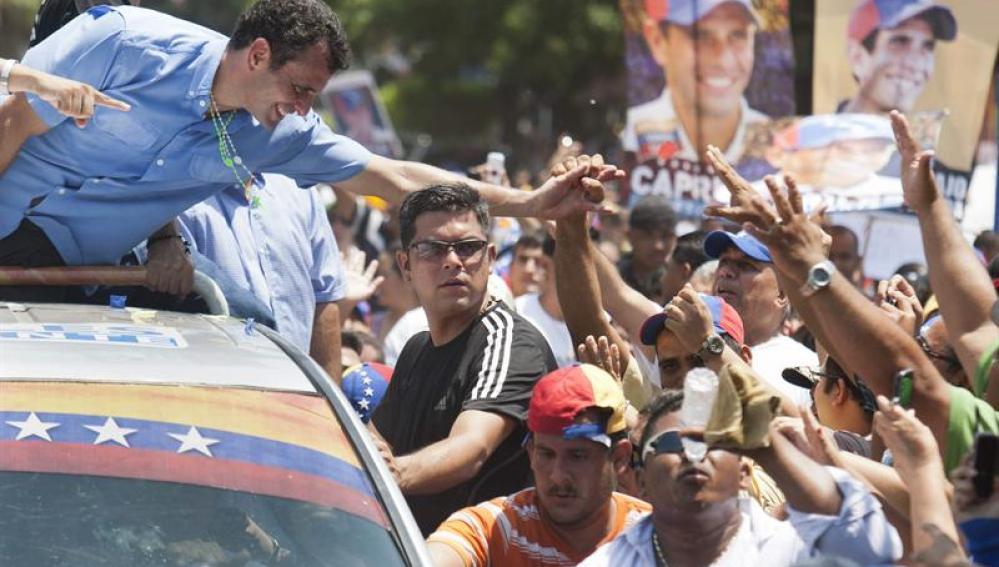 El principal candidato de la oposición, Henrique Capriles