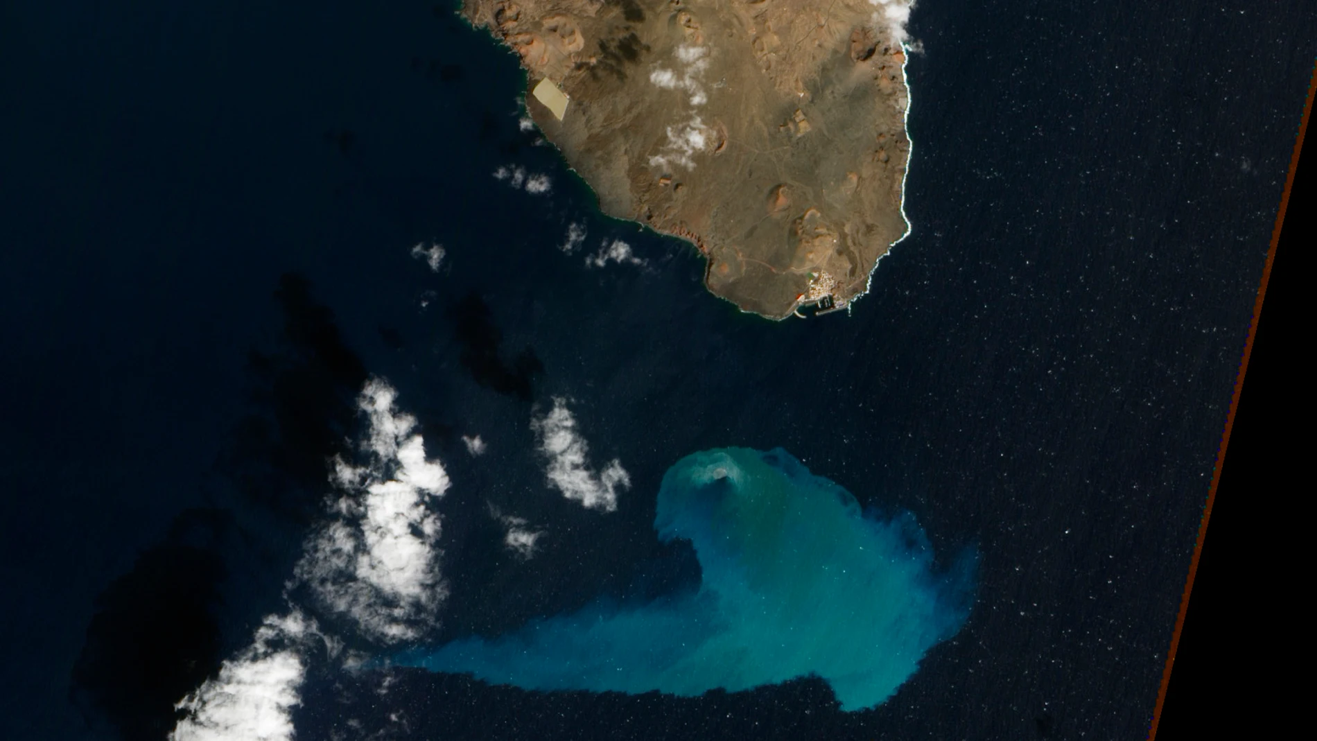 La erupción submarina de El Hierro La erupción submarina de El Hierro