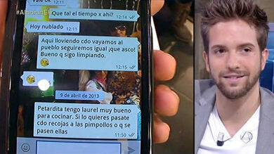 Pablo Alborán canta los whatsapp del público