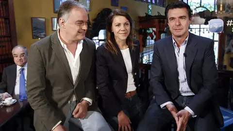 María Dolores de Cospedal, José Manuel Soria y Esteban González Pons en la clausura del debate con la sociedad María Dolores de Cospedal, José Manuel Soria y Esteban González Pons en la clausura del debate con la sociedad