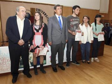 Los galardonados con los Premios Ricardo Ortega 2013