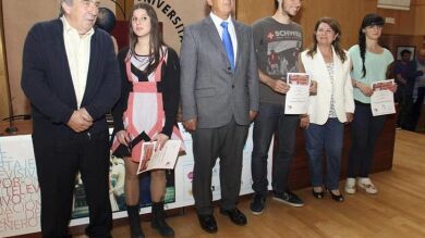 La Universidad Miguel Hernández entrega los 'Premios Ricardo Ortega''