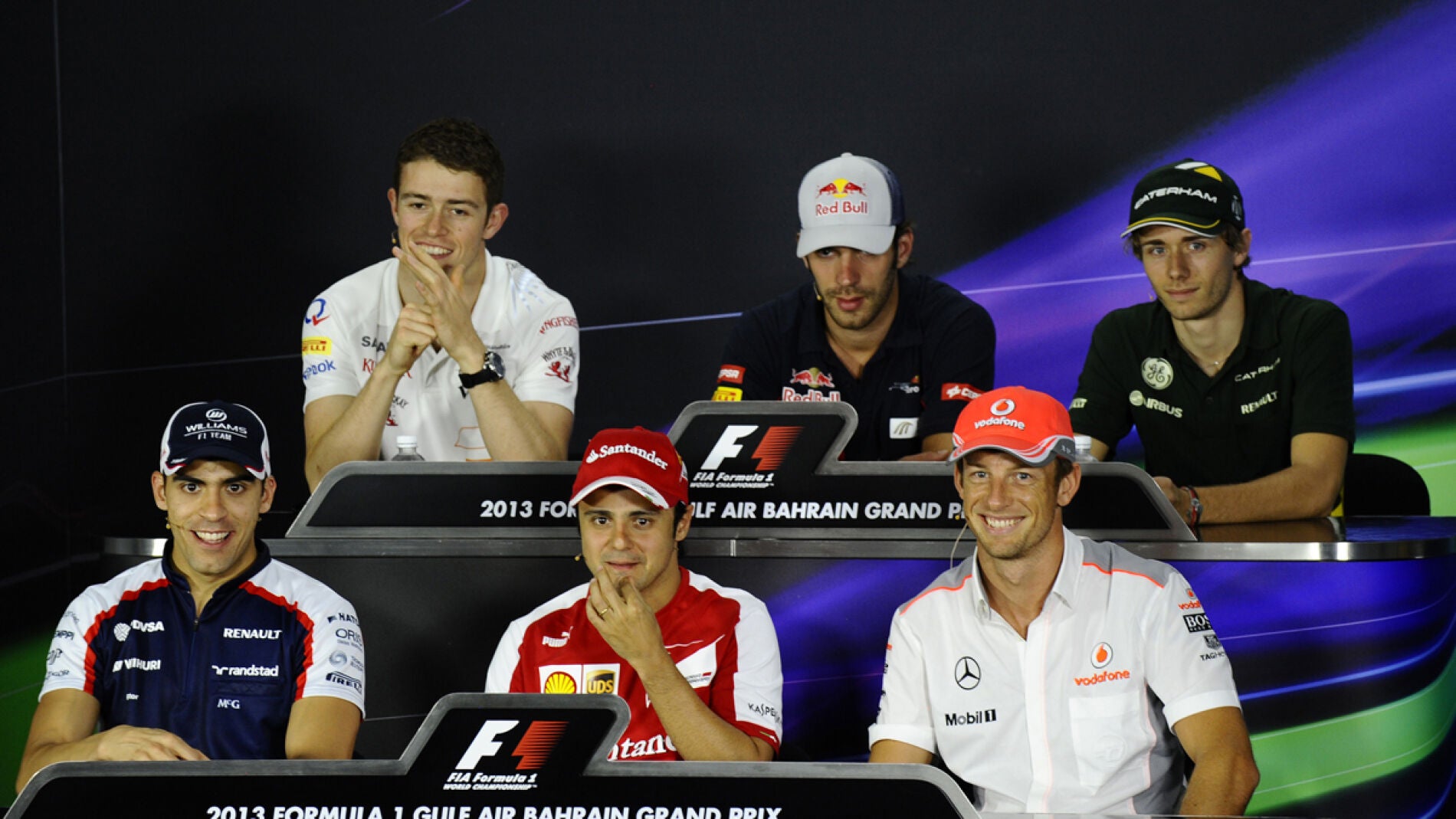 Rueda de prensa de la FIA en Bar&eacute;in