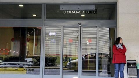 Acceso a urgencias de un hospital de Le&oacute;n