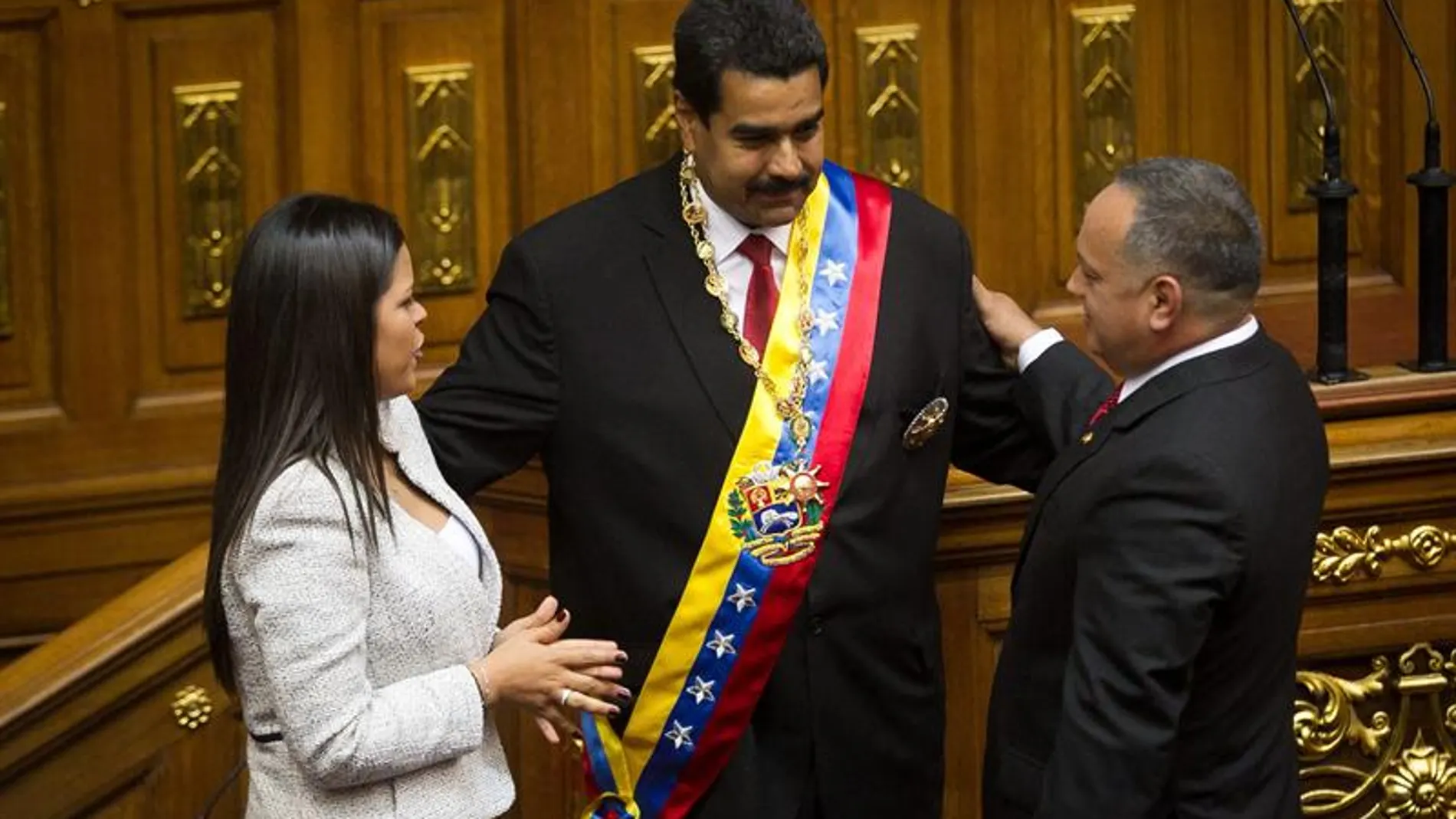 Maduro, investido presidente de Venezuela Maduro, investido presidente de Venezuela