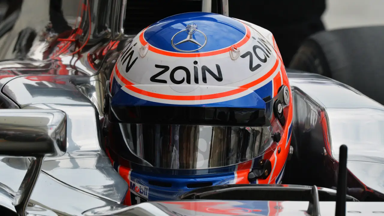 Jenson Button en el cockpit del McLaren