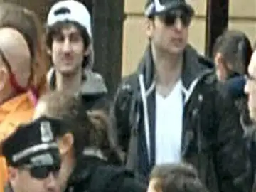 Fotografía del FBI de los sospechosos Fotografía del FBI de los sospechosos