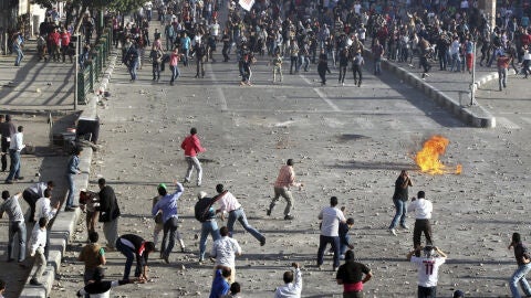Varios partidarios y enemigos de los Hermanos Musulmanes durante los enfrentamientos