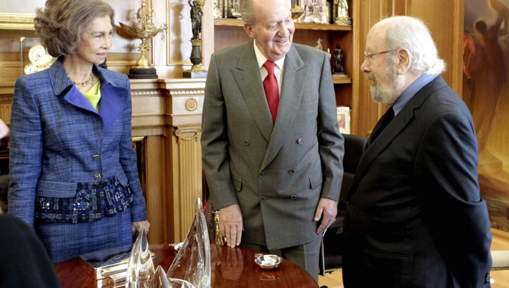 El Rey recibe al último Premio Cervantes